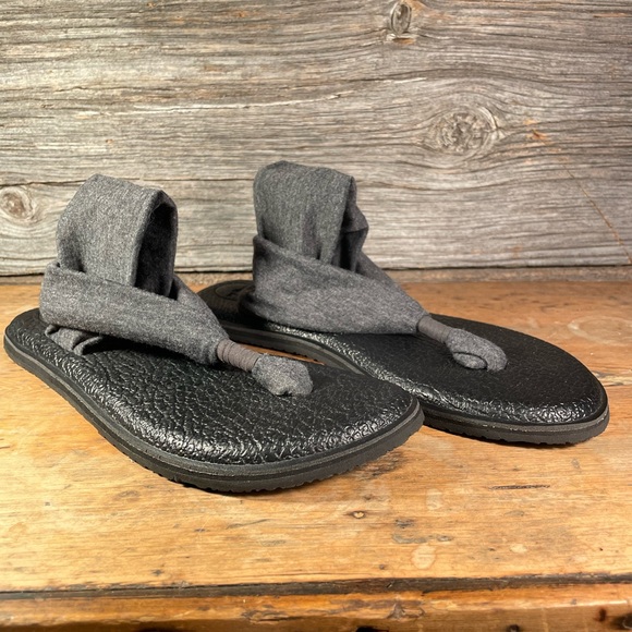 Sanuk Women's Yoga Sling 2 Spectrum Flip-Flop - Picture 2 of 7